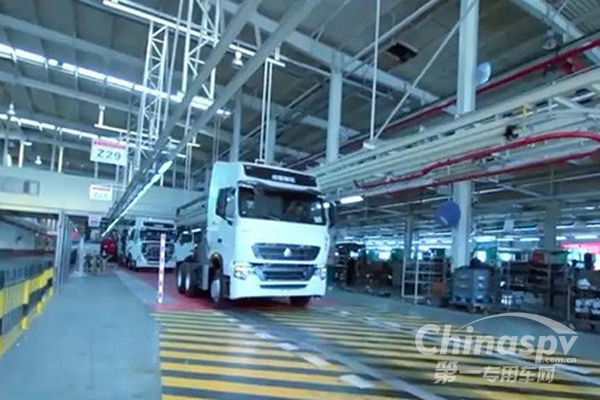 中國(guó)重汽與中國(guó)石油開(kāi)啟合作共贏新典范