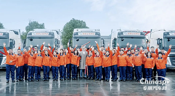 沃爾沃卡車，危化品運(yùn)輸?shù)目煽恐x