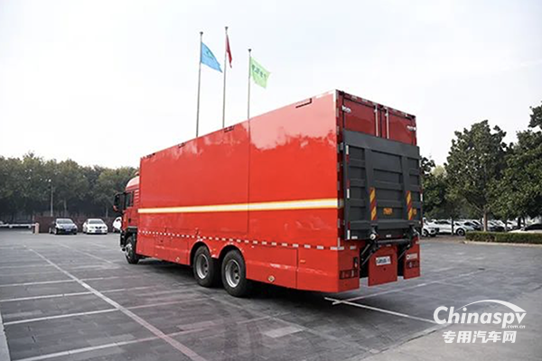 以車(chē)代庫(kù) 快速反應(yīng) 森源鴻馬消防裝備運(yùn)輸車(chē)