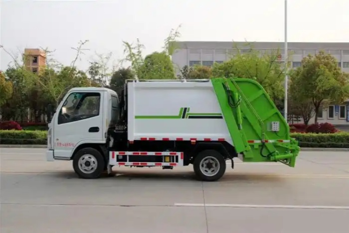 第396批次公告垃圾車(chē)統(tǒng)計(jì)分析：公示企業(yè)達(dá)38家，壓縮式垃圾車(chē)數(shù)量激增69款，城市清潔車(chē)型持續(xù)化激增