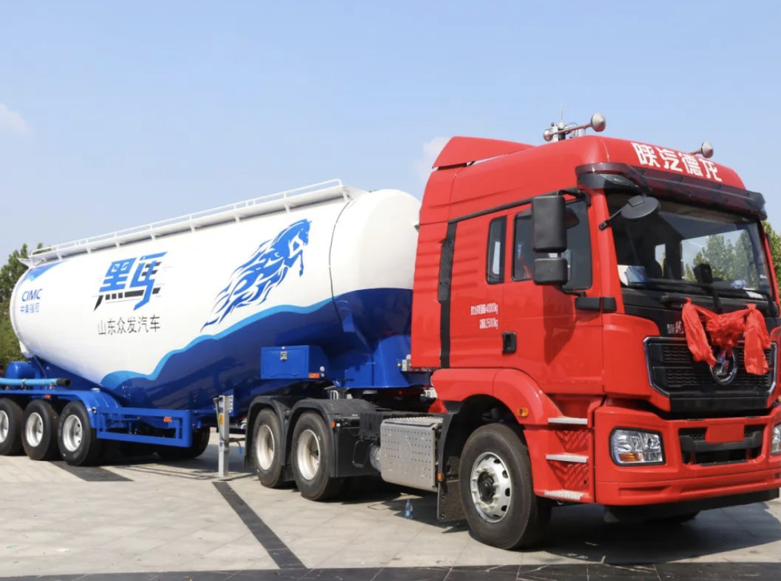 中集黑馬品牌正式發(fā)布!創(chuàng)新引領(lǐng)粉罐車發(fā)展新格局