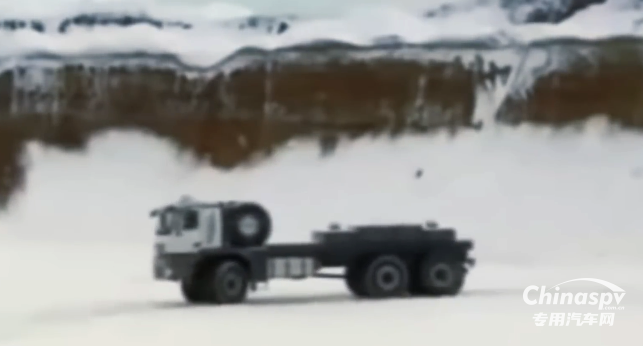 德國(guó)極限重載運(yùn)輸行業(yè)一顆新星 改裝領(lǐng)域樹立行業(yè)標(biāo)桿