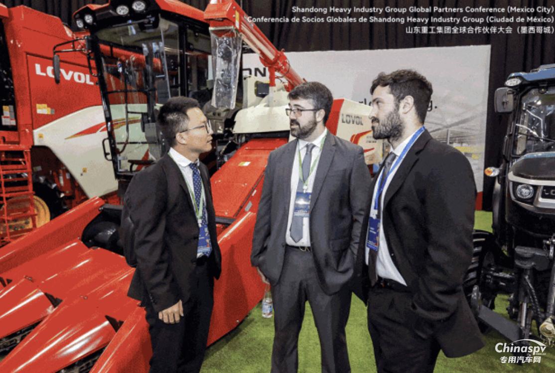 山東重工全球合作伙伴大會(huì)暨新產(chǎn)品展示會(huì)在墨西哥舉行