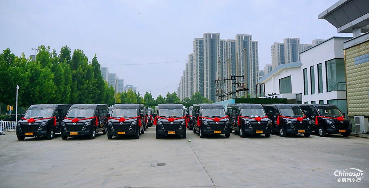 東風(fēng)御風(fēng)“豫州行” ，助力“定制客運”新模式