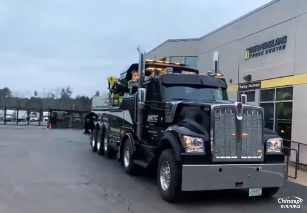 力量與靈活的完美碰撞,加拿大大型清障車市場(chǎng)新標(biāo)桿