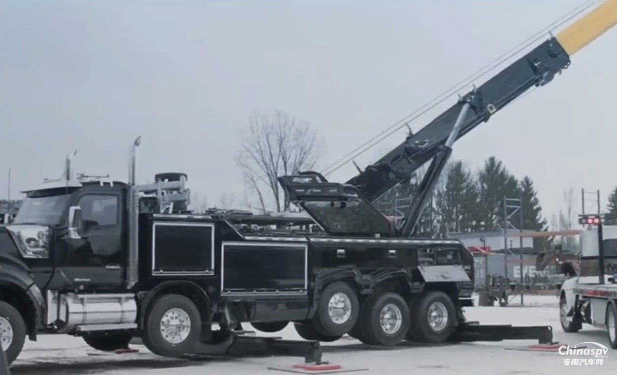 力量與靈活的完美碰撞,加拿大大型清障車市場(chǎng)新標(biāo)桿