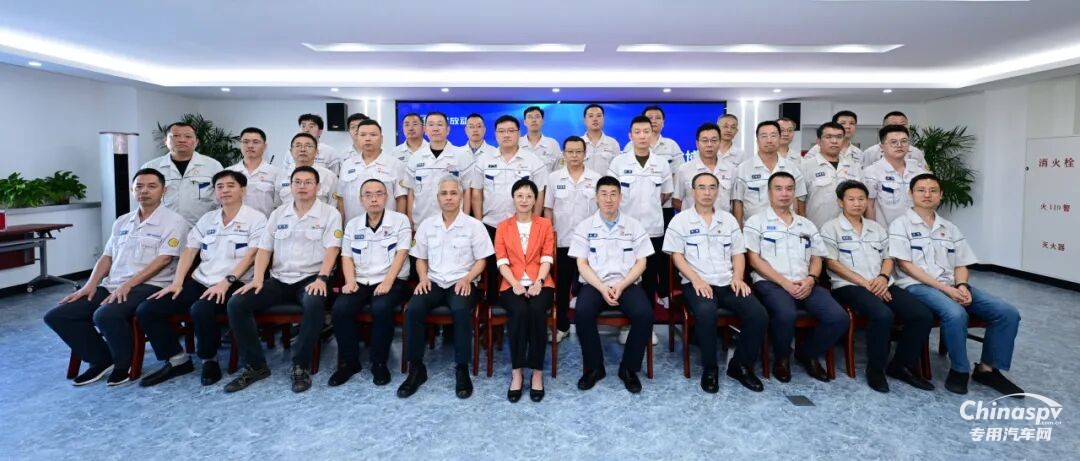 解放動(dòng)力大柴工廠科學(xué)技術(shù)協(xié)會(huì)正式成立