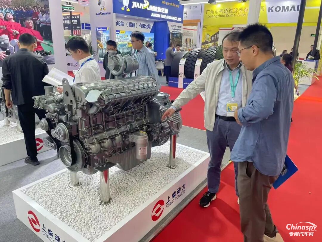 卓越動力創(chuàng)造更大價值，上柴動力為工程機械行業(yè)帶來更酷動力