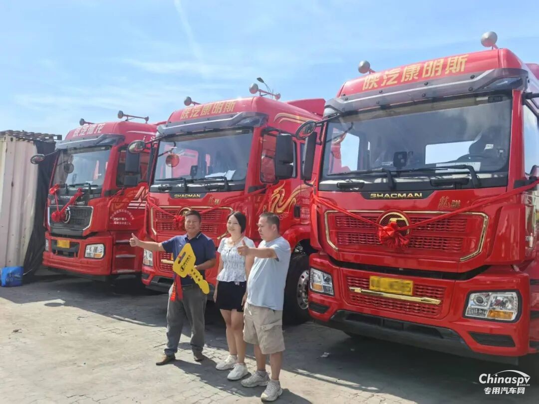 港口貨運選什么車?陜汽龍騏+西安康明斯M10發(fā)動機成高贊“增效利器”!