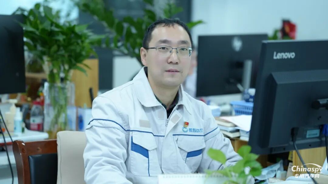 解放動(dòng)力謝子奇:一線淬初心 雙線寫擔(dān)當(dāng)