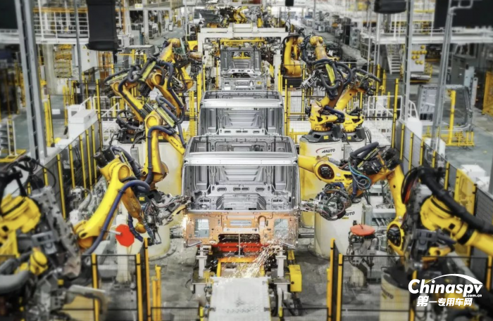 7月起國(guó)六b全面實(shí)施！上汽紅巖已實(shí)現(xiàn)超前切換