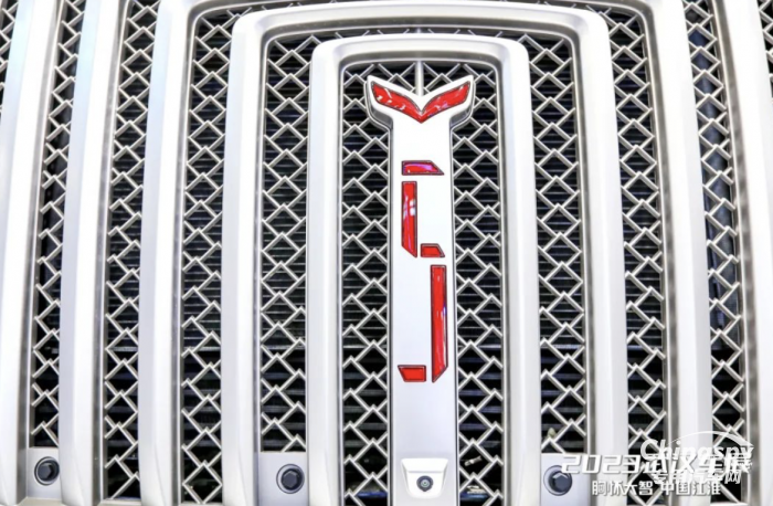 拉風(fēng)外形+高端內(nèi)核，江淮跨越V5閃耀武漢車展