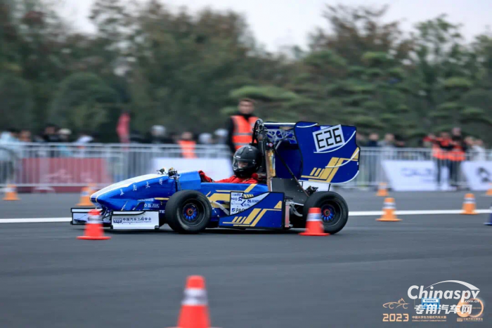 勁旅環(huán)境助力中國大學(xué)生方程式汽車大賽，滿電啟航！