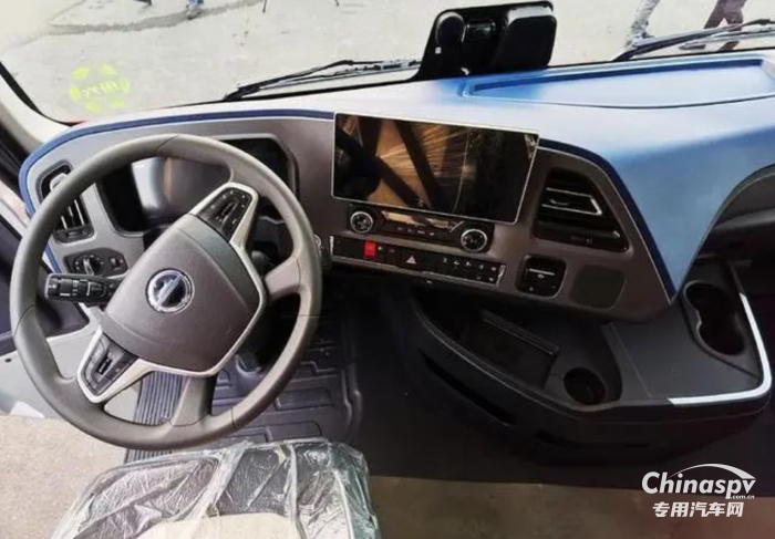 為冷鏈助力，為春運(yùn)“保鮮” 580大馬力北京追夢(mèng)冷鏈車了解一下