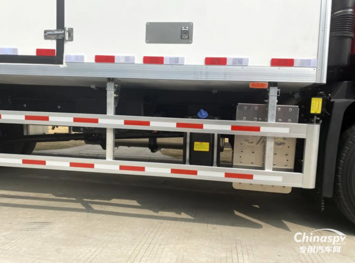 江淮重卡×澳柯瑪聯(lián)袂巨獻(xiàn)：“冰鮮1號(hào)”冷藏車(chē)