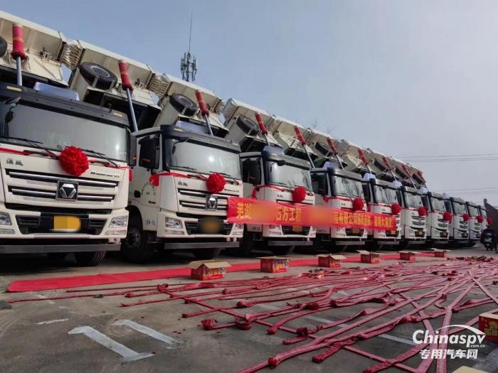 為渣土運(yùn)輸而生！徐工漢風(fēng)XG1H環(huán)保渣土車批量交付安徽蕪湖